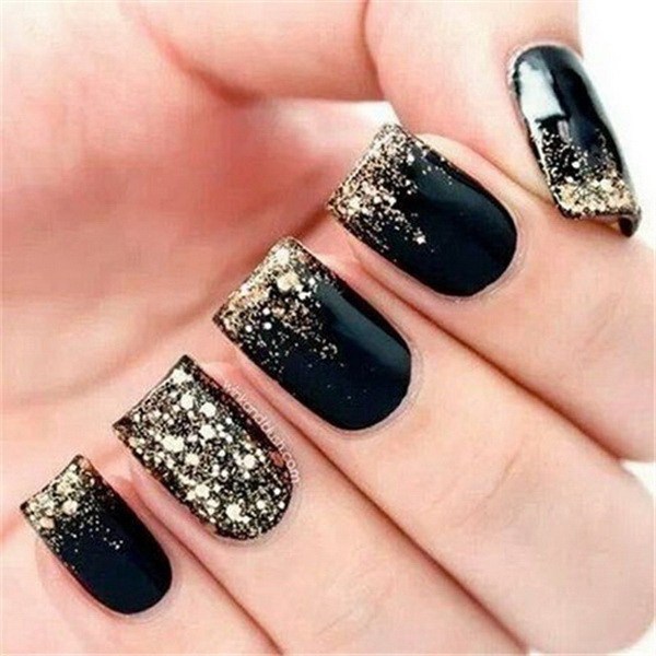 Black Nail Designs 24