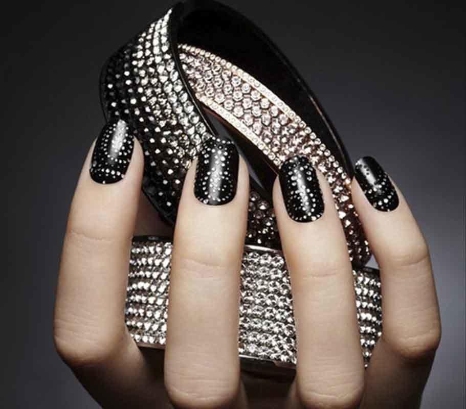 black Rhinestone Nail Art 