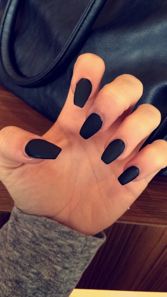 Black Nail Designs 47