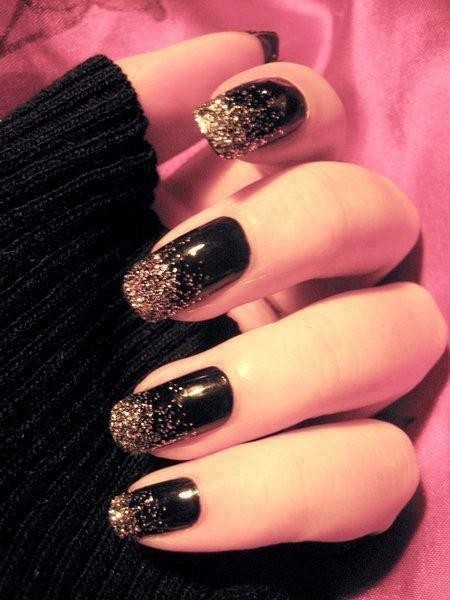 Black Nail Designs 9