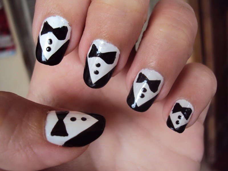 black and white nail designs 27