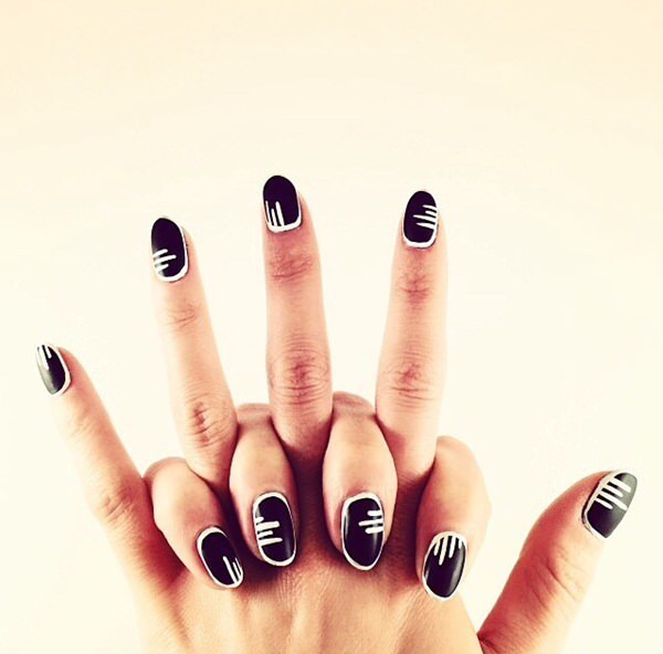 Horizontal black and white nail