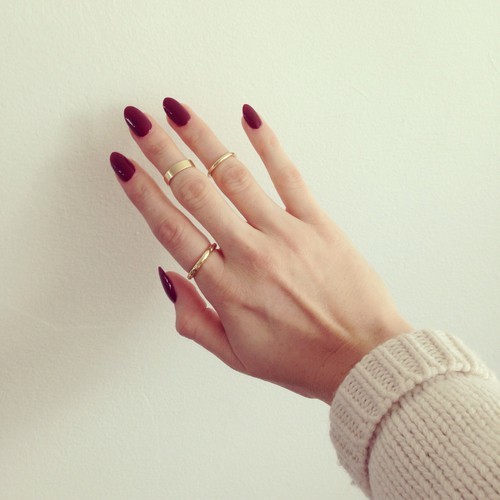 Marble Maroon nail for women