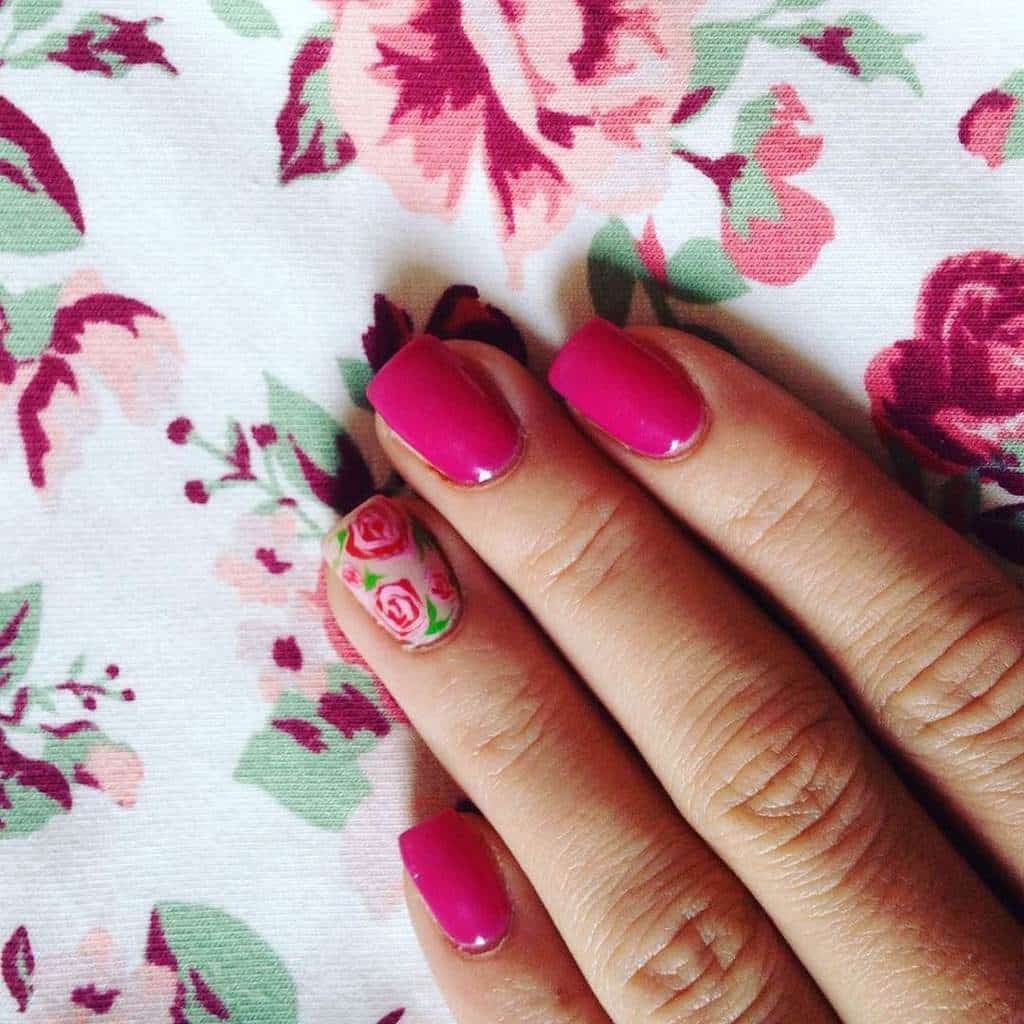 flower nail art for women