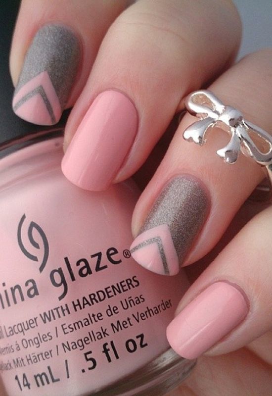 Pink And Grey Glitter nail design you like 