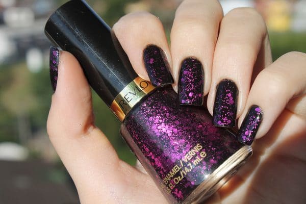  Purple Glitter nail art for women 