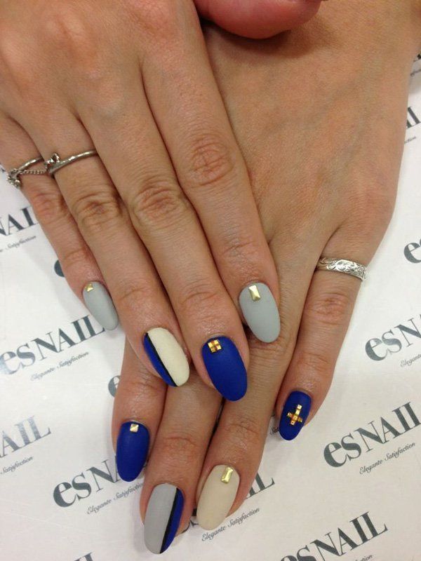  Navy Almond nail art for girl 