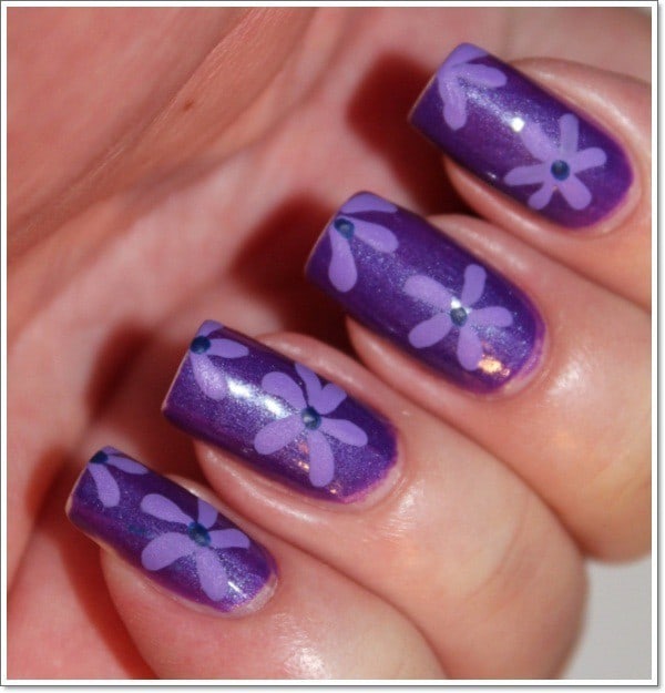 Purple Sun Flower nail