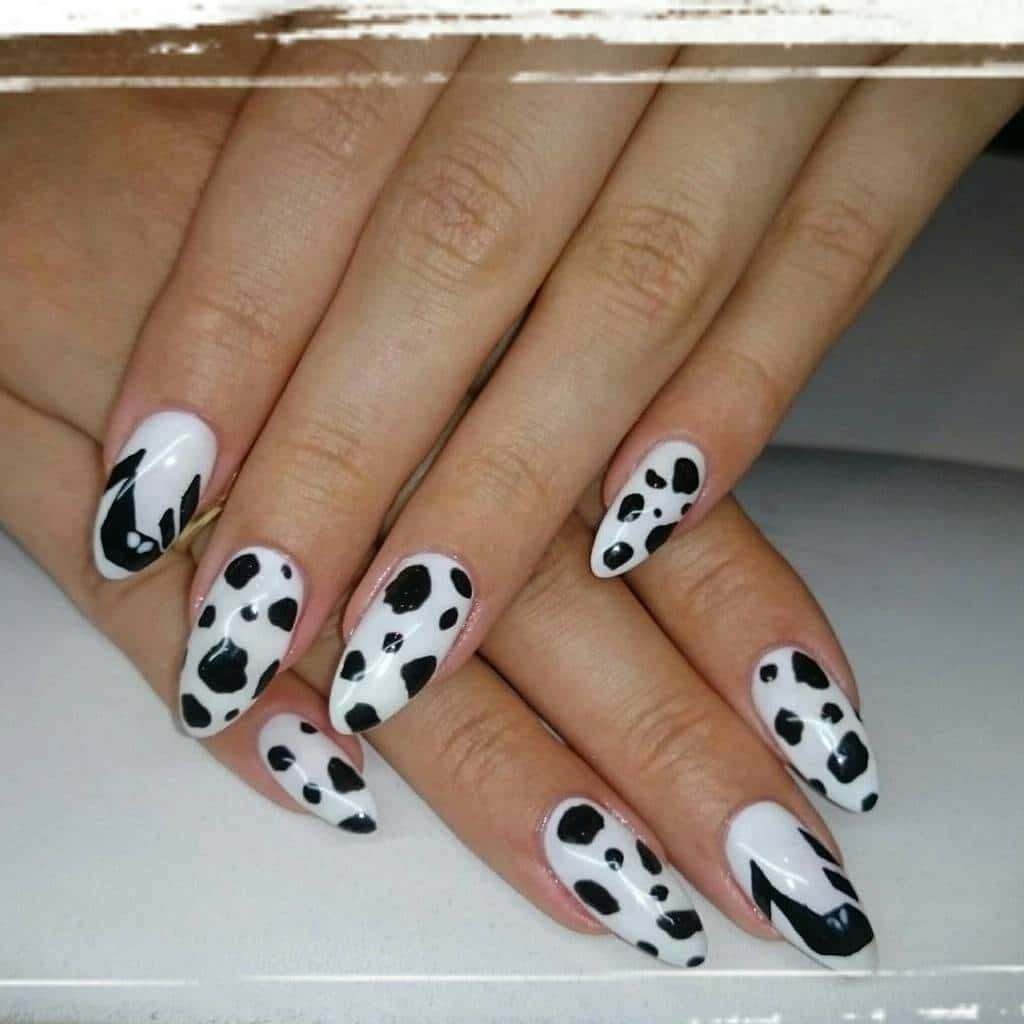 White nail designs 52