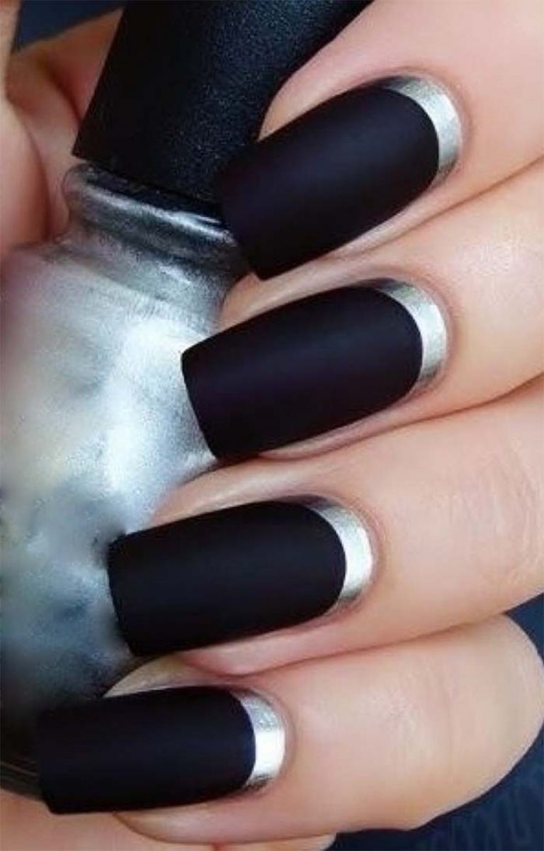 25 Elegant Black & Silver Nail Designs in 2024 NailDesignCode