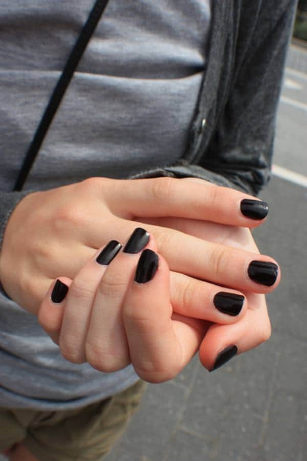 black-and-white-nail-designs-35