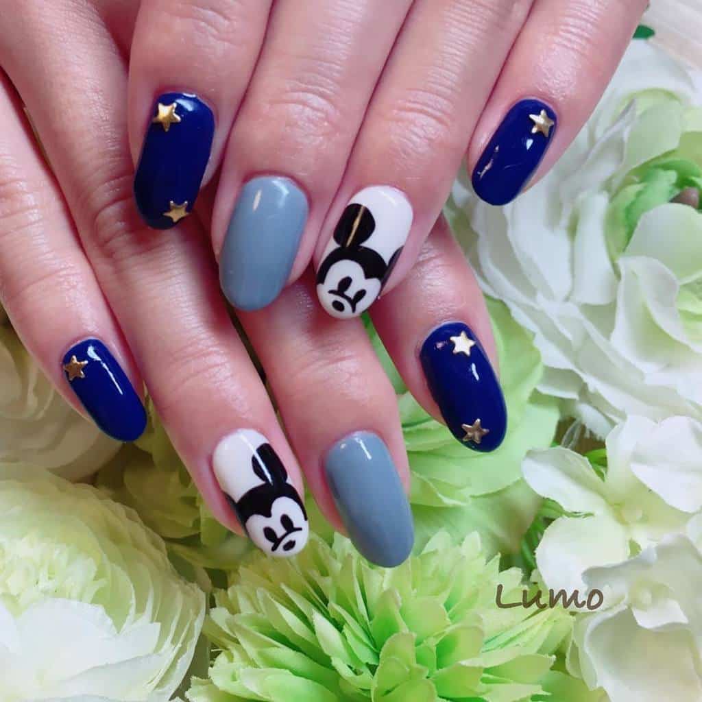 Mickey Merlin disney nail style