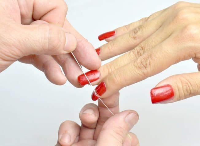 floss acrylic nail polish removal