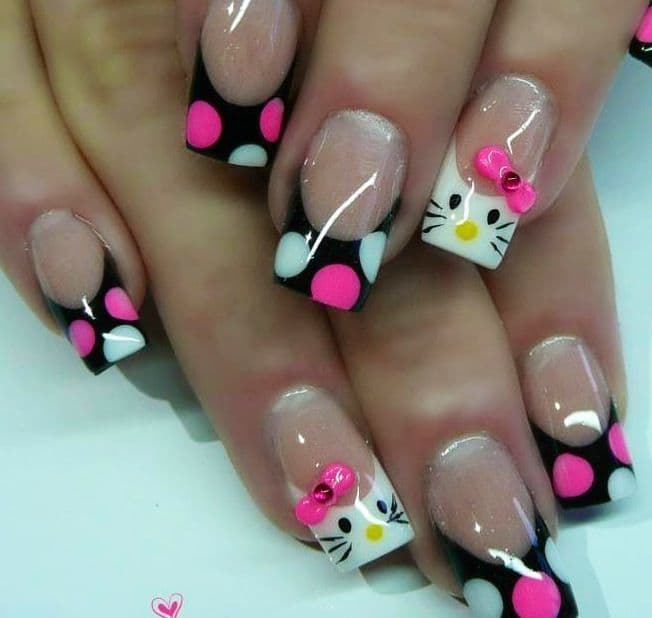 Polka Dots Hello Kitty nails art for girl