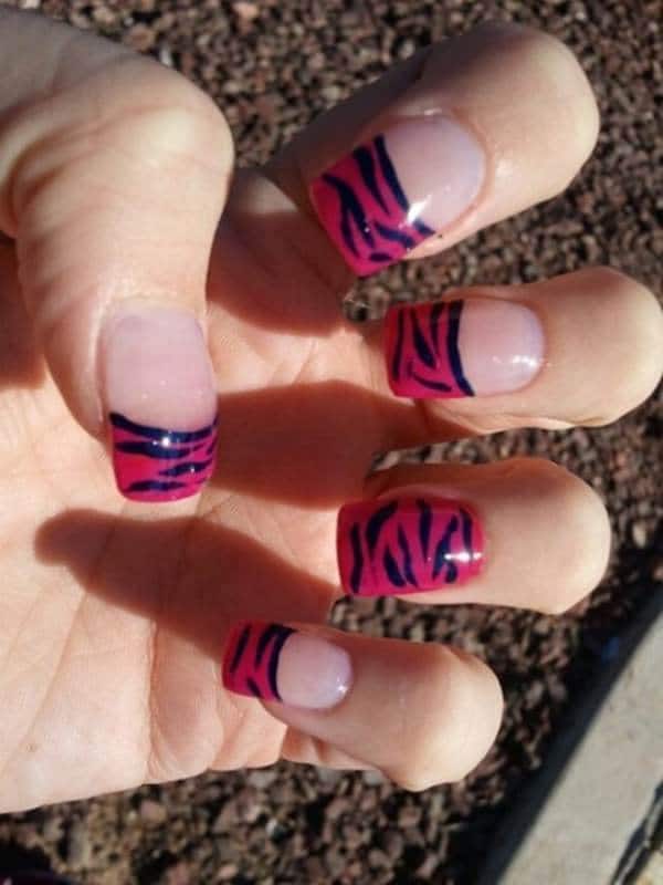 Magenta Zebra pink nail designs