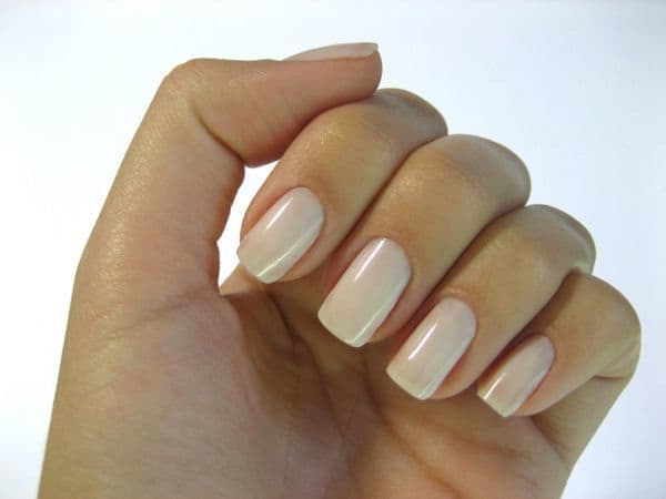 acrylic nails