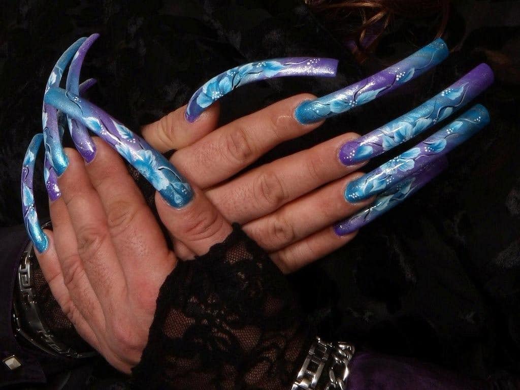  Daring In Blue long nail idea 