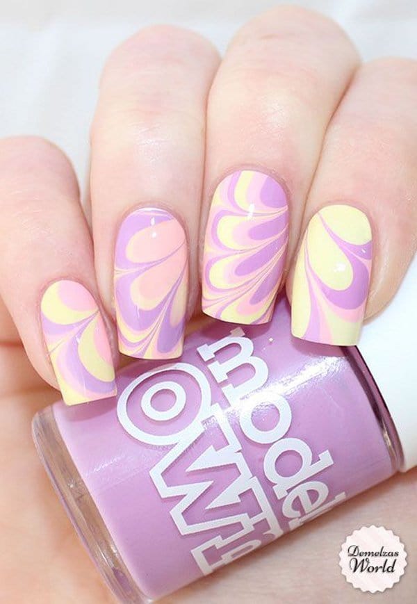 Flower Patterned marble nail art for women