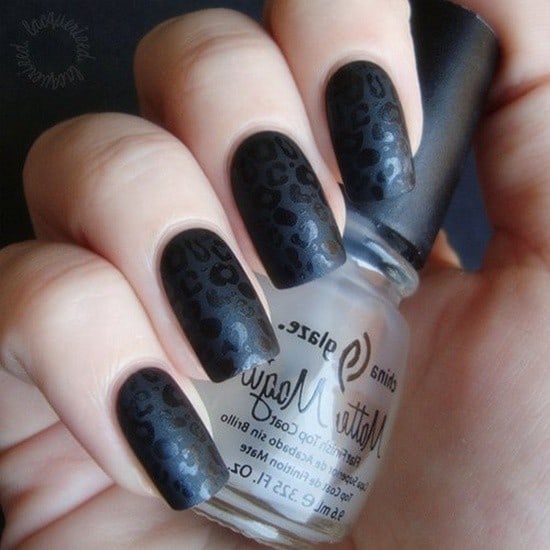 Black Leopard Pattern matte nail designs 