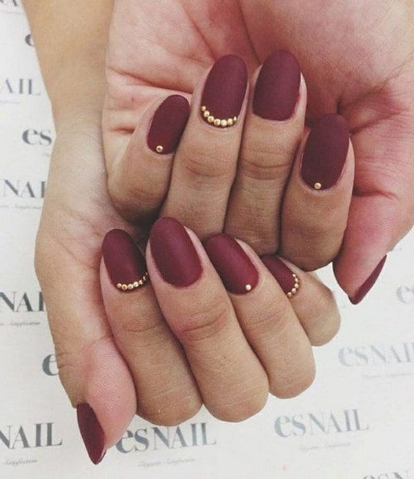 matte nail with Red and Round
