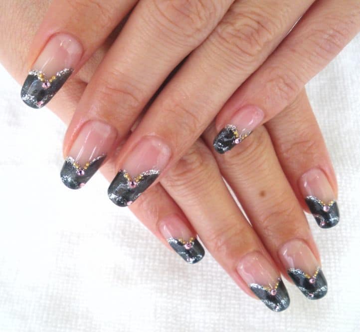 nail designs with rhinestones 15