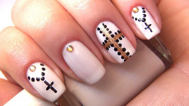 nail designs with rhinestones 21