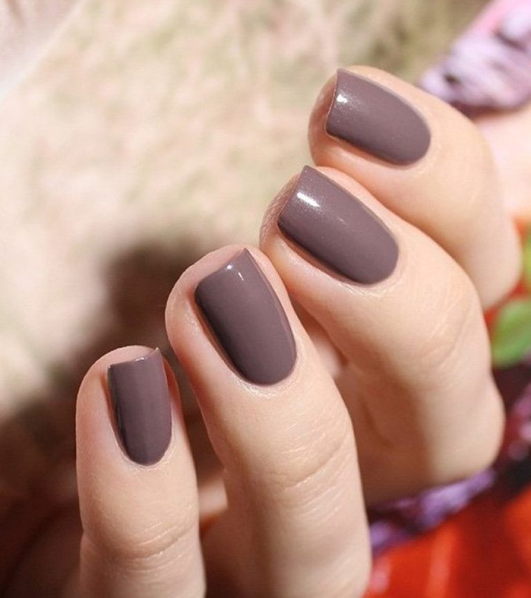 51 Glamorous Grey Nail Designs for 2024 NailDesignCode
