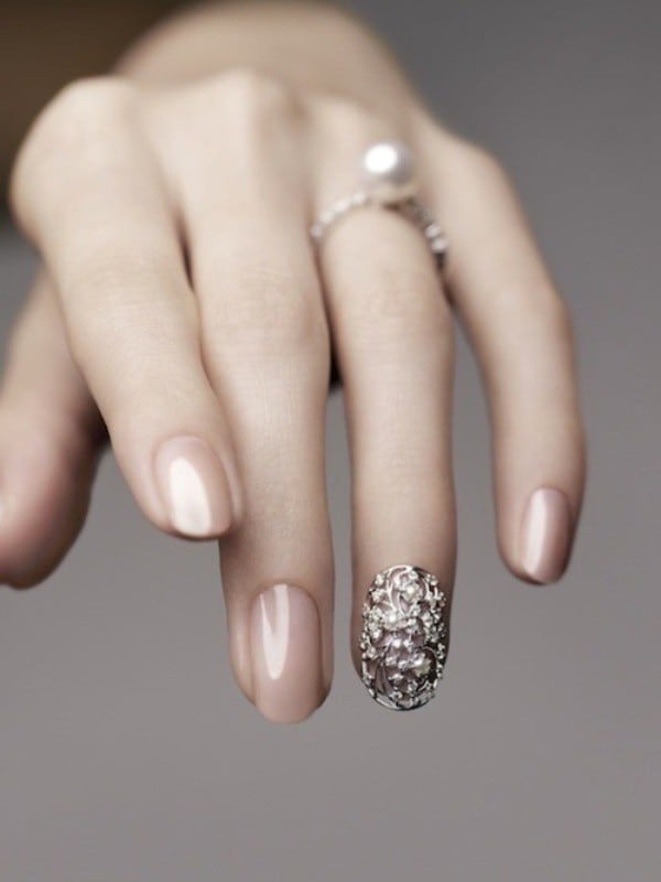 10 Radiant Nail Designs for Ring Finger NailDesignCode