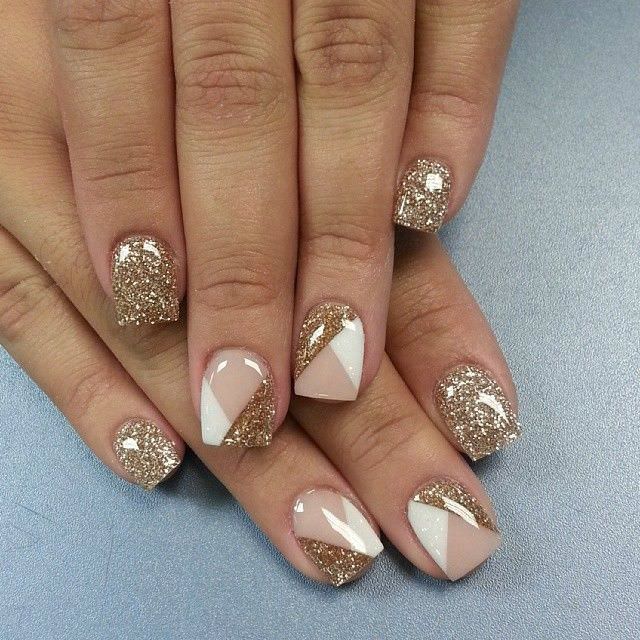  Silver-White And Gold Nails color 