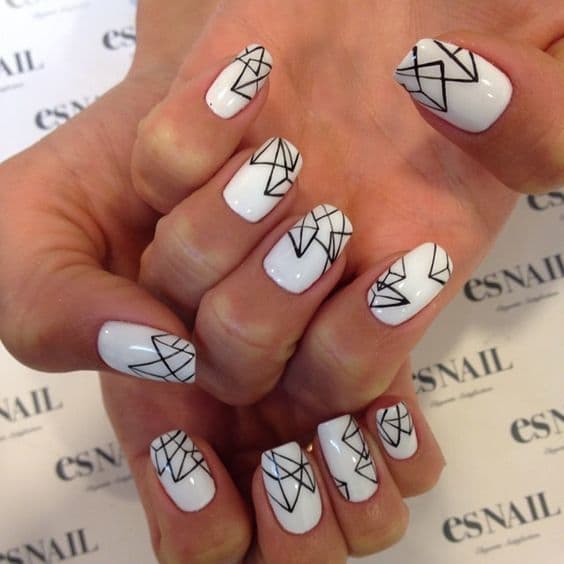 Geometric & Simple white nail art 