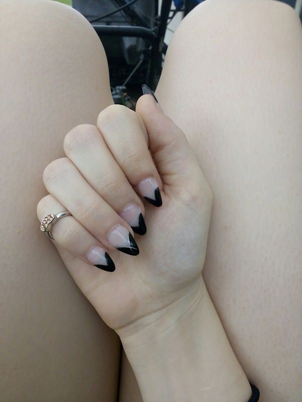 Werewolf Nails stiletto nail idea 