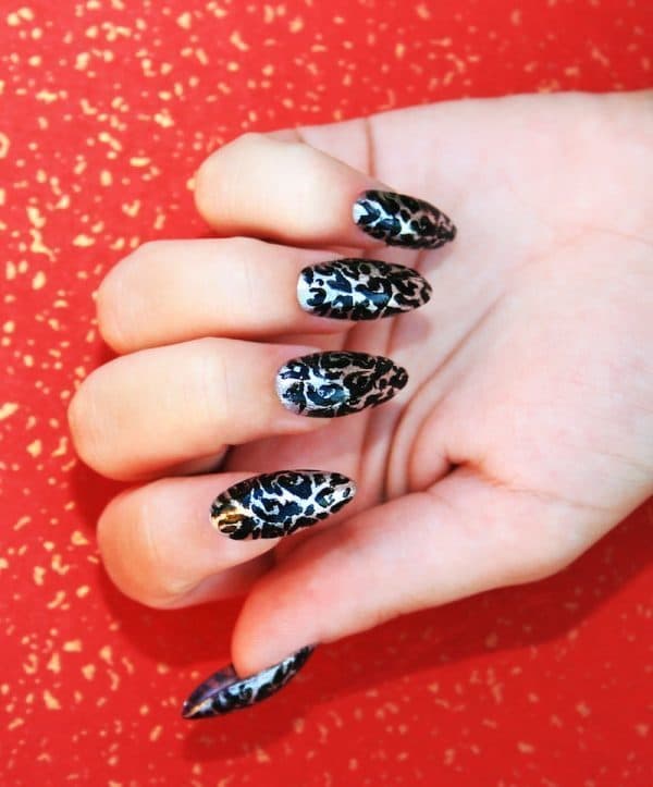 stiletto nail with Metallic &Patterned 