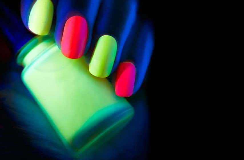 10 Captivating Neon Nail Designs – Beautify Your Nails