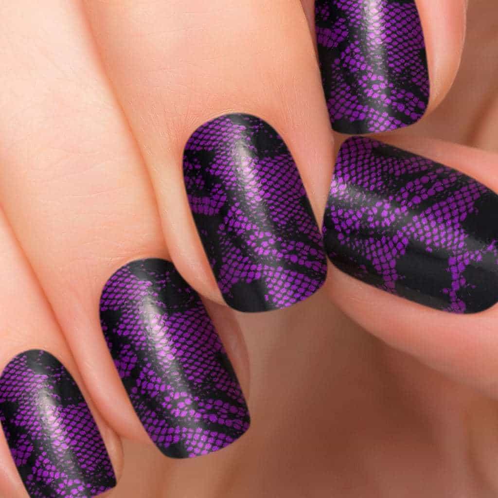 Purple color lace nail idea for women 