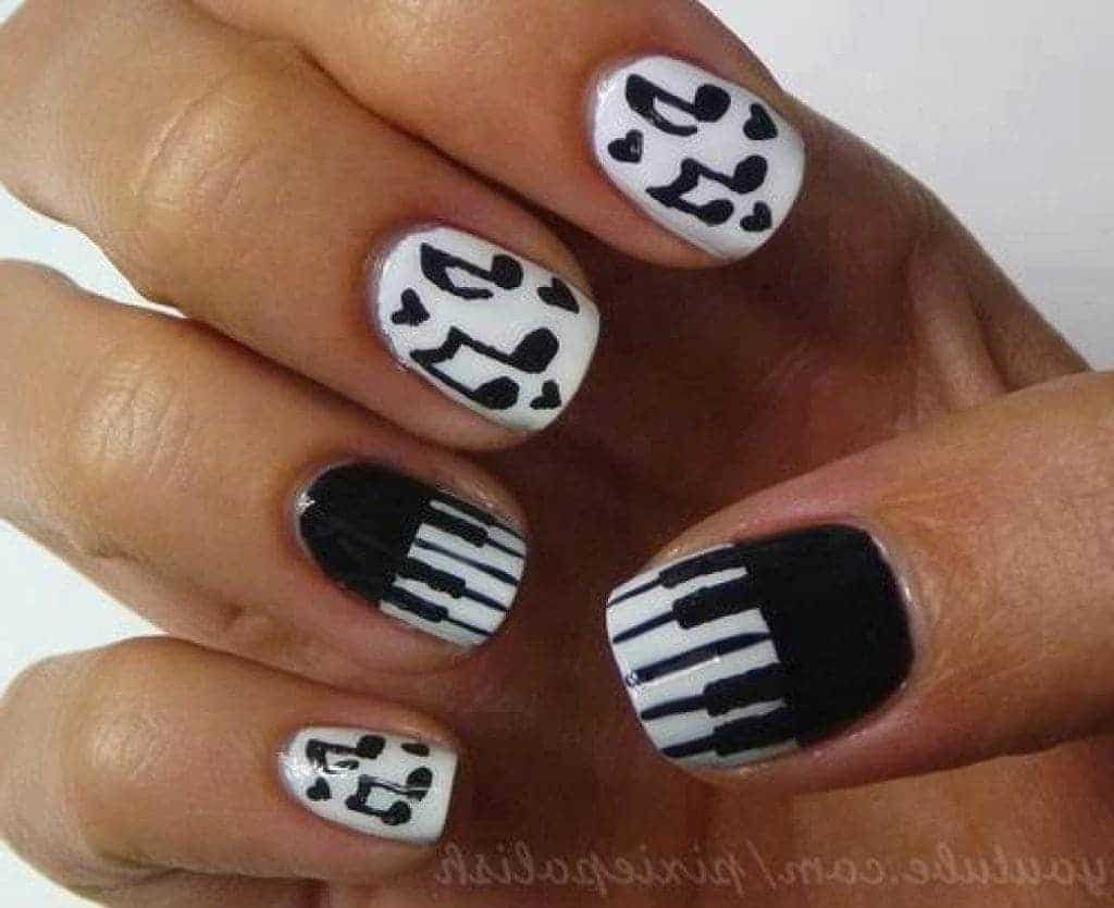 music notes on nails