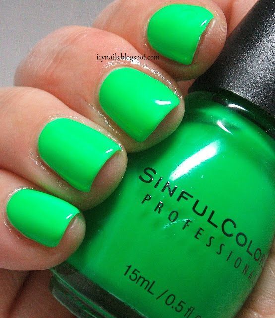 frog color lime green nail idea