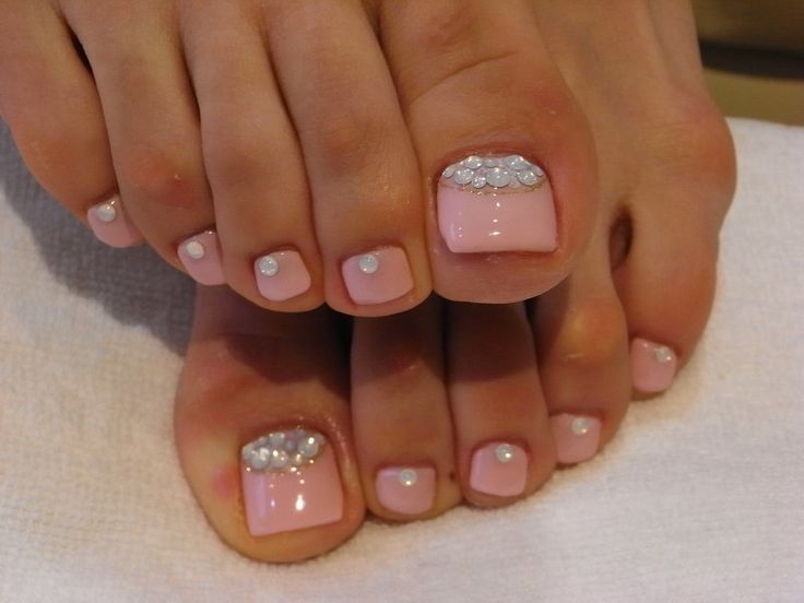 Pink Pedicure Nail Design