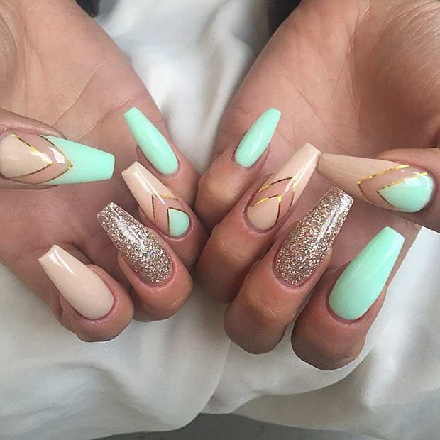  Light color Chic Beige Nail 