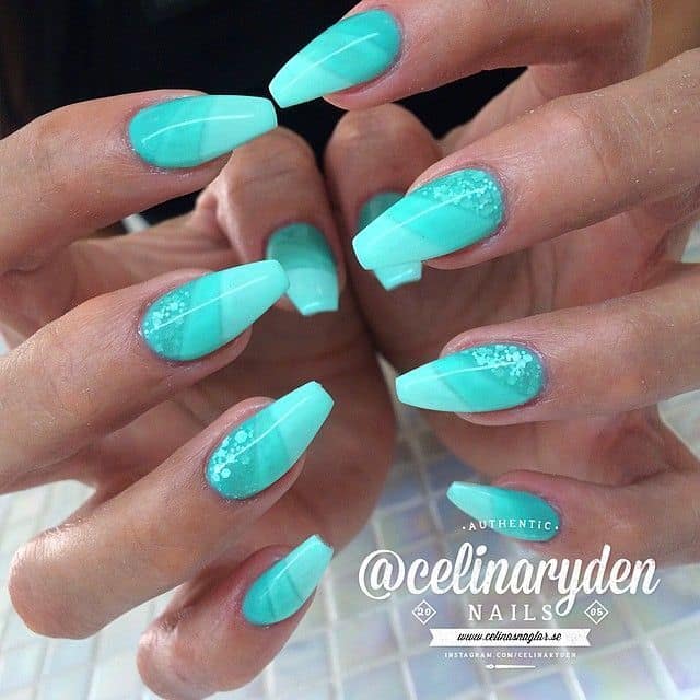 31 Posh Tiffany Blue Nail Polish Designs – NailDesignCode