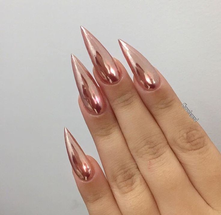 stiletto nail shape