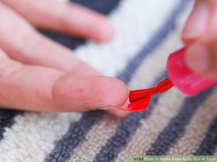 How to make fake nails out of a straw
