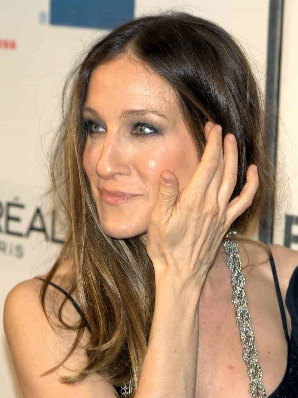 Sarah Jessica Parker natural nail design