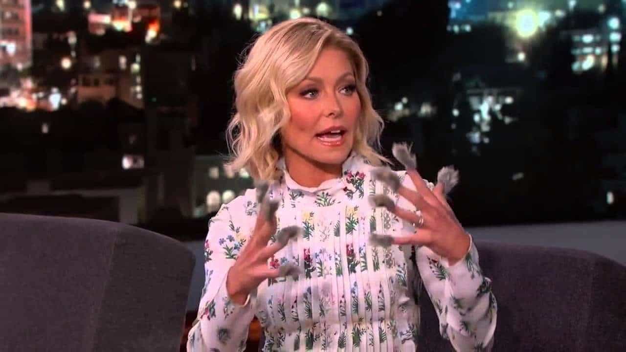 Kelly Ripa furry nail idea