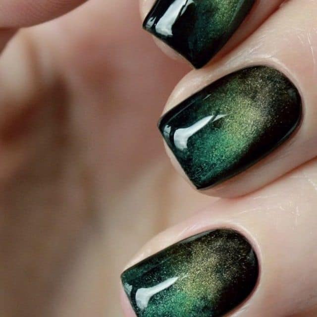 Magnetic nail design idea