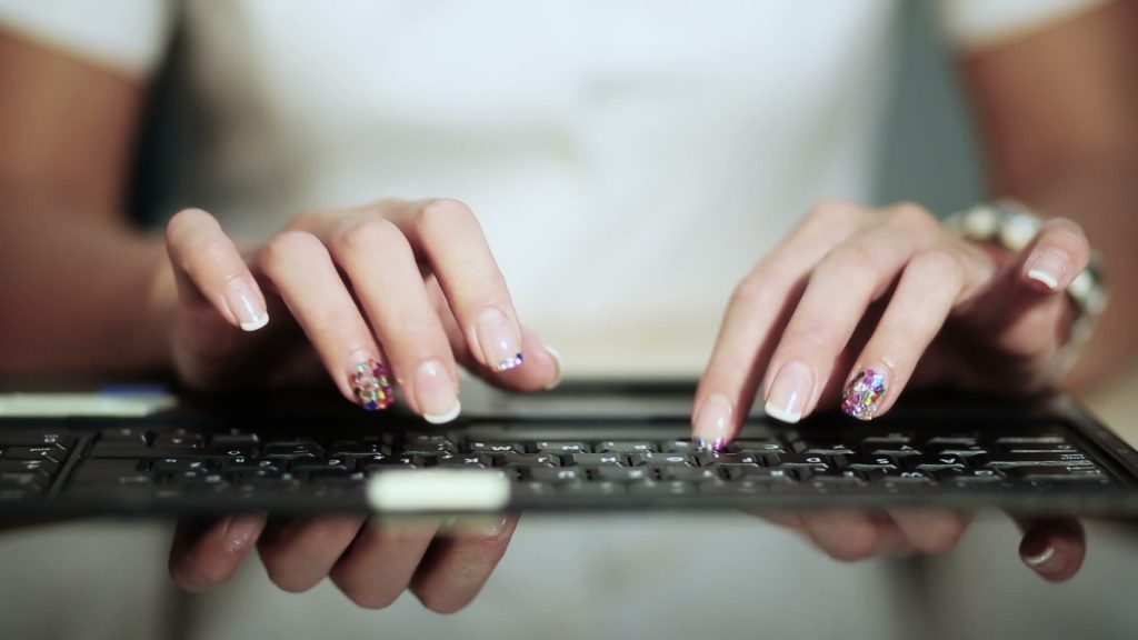 Typing with Long Nails
