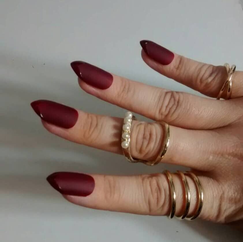 Sharp Edge Maroon Nails