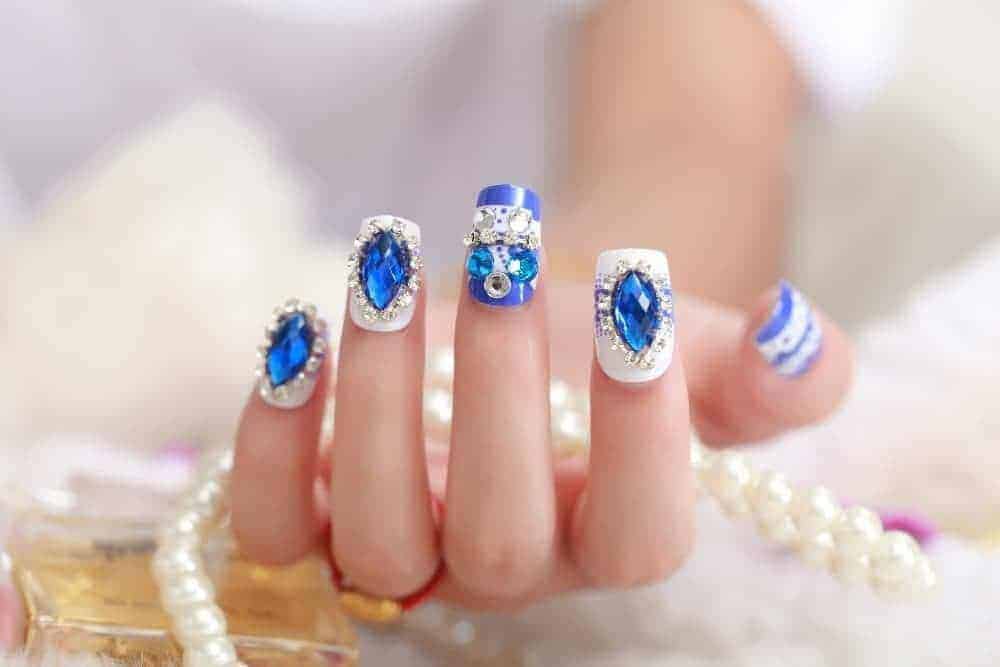25 Hottest Royal Blue Nail Ideas for 2024