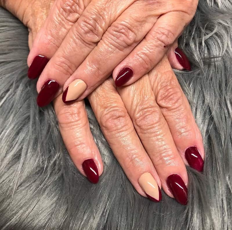 maroon color nails for summer season