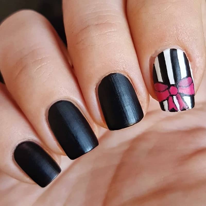 acrylic nail designs with bows