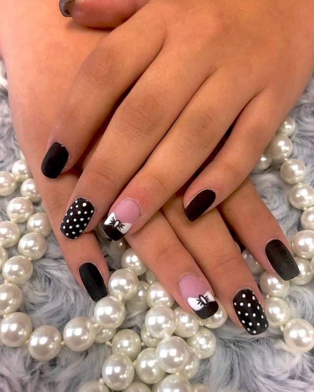 black and white nail designs with bows